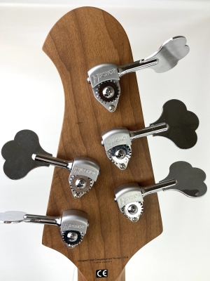 Lakland Skyline 55-02 Deluxe 5-String Bass Guitar 3